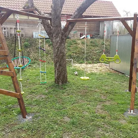 Liptovska Pri Potoku * Liptowski Mikułasz